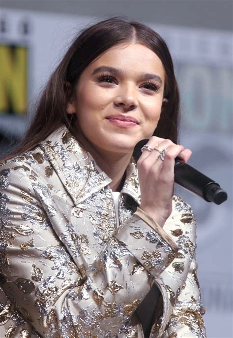 hailee steinfeld hailee steinfeld|More.